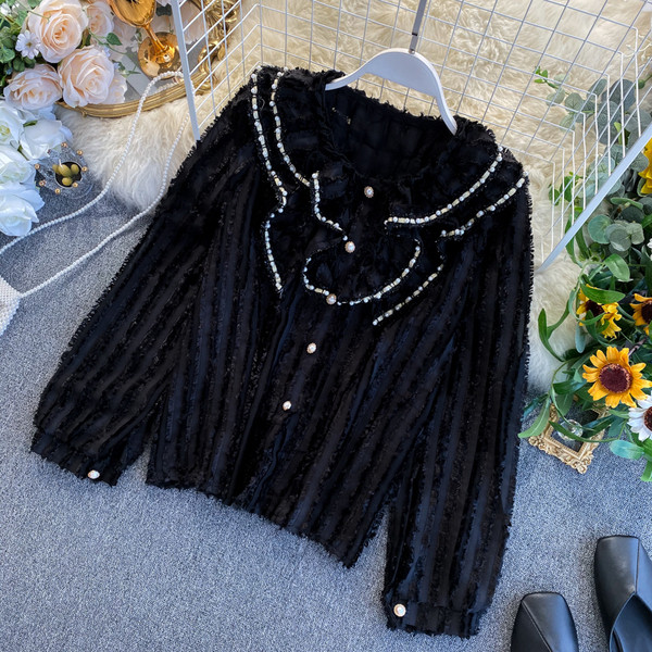 Modern női ing békával és gyöngyökkel, fehér és fekete színben