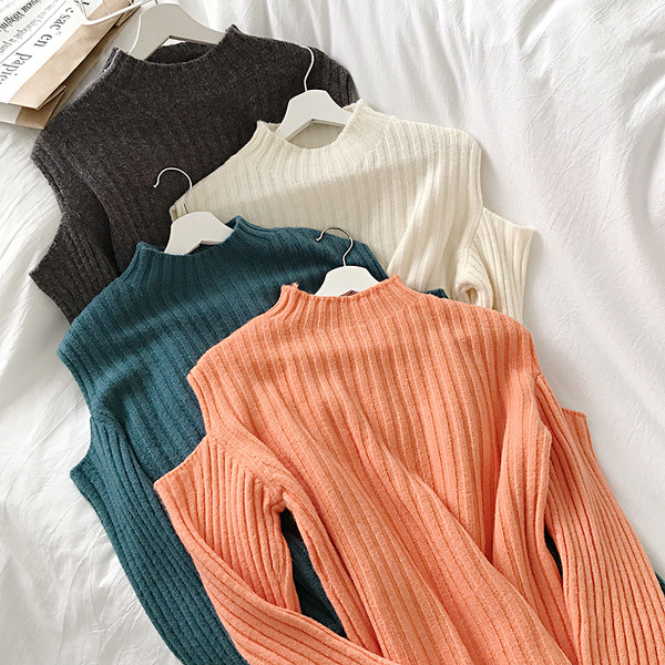 Μοντέρνα γυναικεία πλεκτή μπλούζα με  και γυμνά ώμους σε διάφορα χρώματα