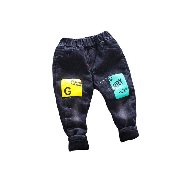 Új modell gyerekfarmer puha béléssel, zsebekkel és rátéttel fiúknak fekete színben