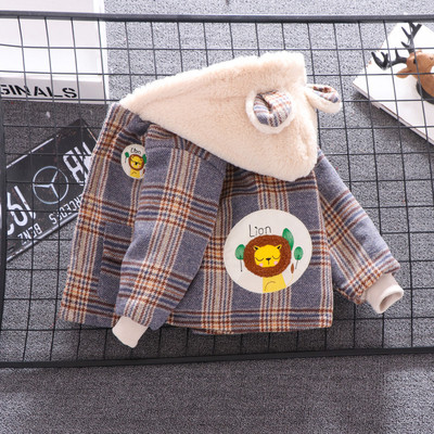 Νέο μοντέλο παιδικό μπουφάν με κουκούλα, κουμπιά, τσέπες και στοιχείο 3D