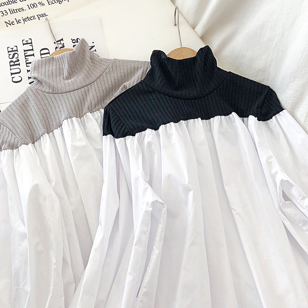 Modern női blúz magas pólógallérral szürke és fekete színben - széles modell