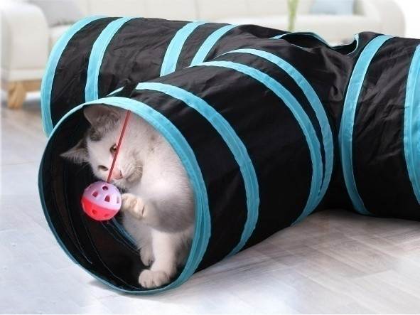 Jucărie interactivă - tunel pliabil pentru pisoi în albastru și roz