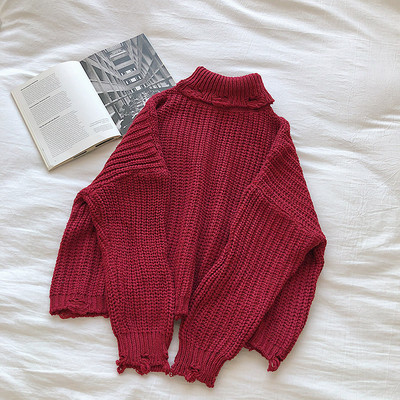 Pulover de dama casual in rosu si bej cu model larg cu guler polo