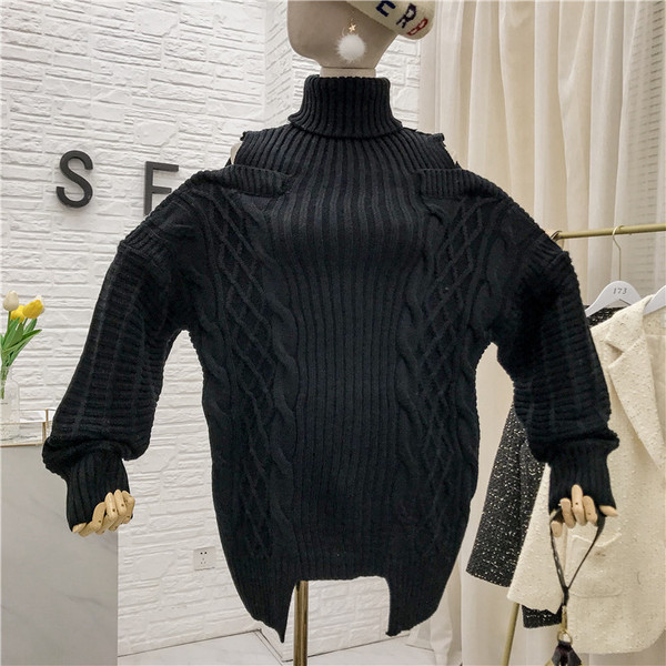 Pulover de dama model nou cu guler polo inalt - model larg in alb si negru