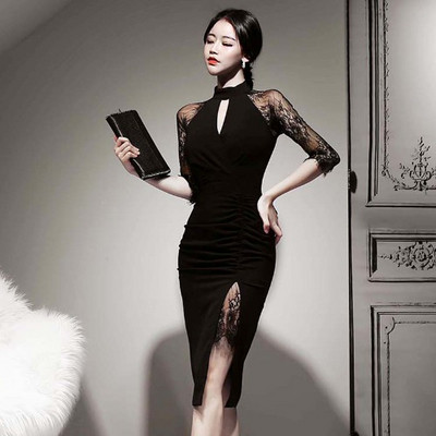 Rochie scurta eleganta de dama cu dantela si crapatura in negru