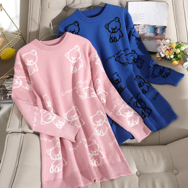 Γυναικείο πουλόβερ με στρογγυλό ντεκολτέ και χωματιστό μοτίβο σε ροζ, μπλε, πορτοκαλί, γκρι και μπορντό χρώμα