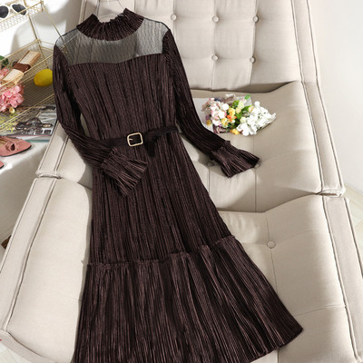 Κομψό βελούδινο πλισέ φόρεμα φθινόπωρο-χειμωνιάτικο με ζώνη