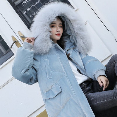 Ζεστό χειμωνιάτικο μακρύ γυναικείο μπουφάν με κουκούλα σε μπλε και άσπρο χρώμα