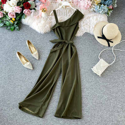 Μοντέρνες γυναικείες ολόσωμες φόρμες με κορδόνια και λουράκια σε διάφορα χρώματα