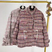 Μοντέρνο  γυναικείο μπουφάν με κορδόνια και τσέπες