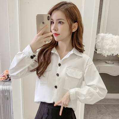 Cămașă de damă potrivită pentru iarnă cu nasturi și buzunare în alb și negru