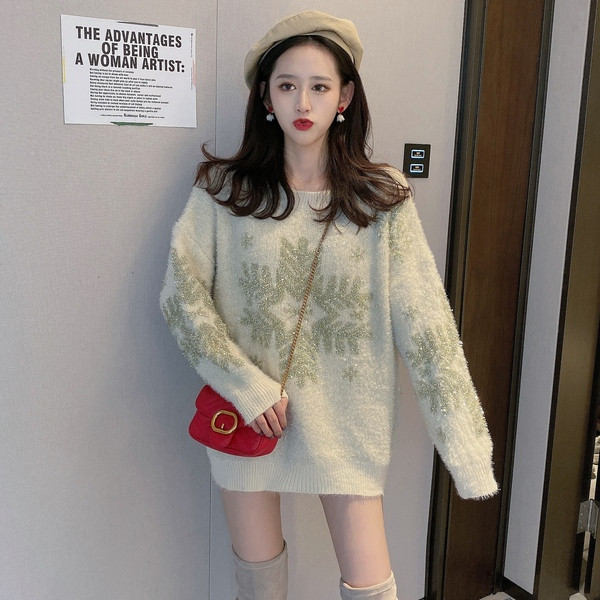 Χειμερινό πουλόβερ με μοτίβο Χριστουγέννων νιφάδα χιονονιφάδα σε κόκκινο, μπεζ και μαύρο χρώμα