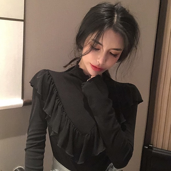 Bluză de damă în stil retro în patru culori, cu guler semiînalt și bucle