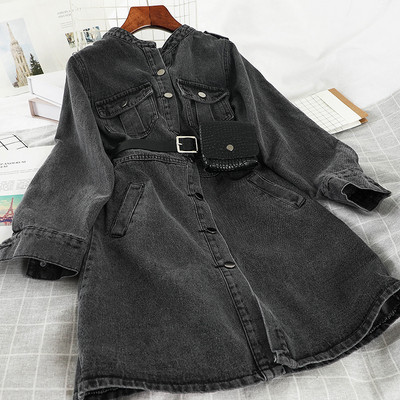 Rochie moderna de dama din denim cu nasturi in albastru si negru