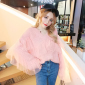 Rózsaszín és bézs színű női pulóver tüll és V-nyakkal