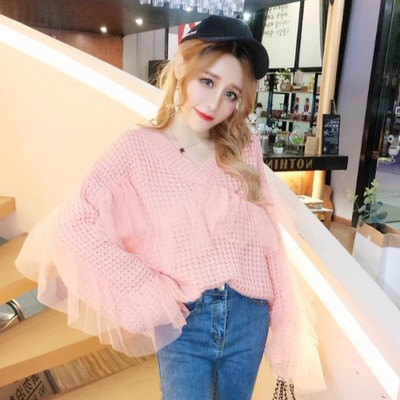 Rózsaszín és bézs színű női pulóver tüll és V-nyakkal