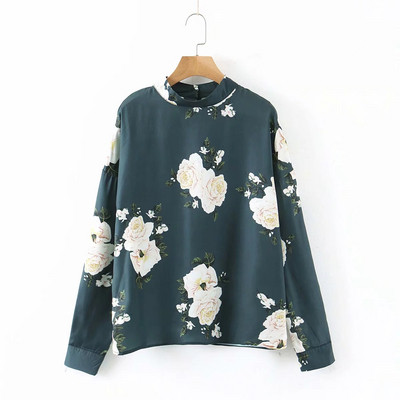 Μοντέρνα γυναικεία μπλούζα με floral σχέδιο σε μπλε χρώμα
