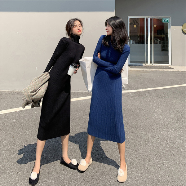 Καθημερινό γυναικείο φόρεμα με ψηλό γιακά σε ρετρό στυλ σε μαύρο και μπλε χρώμα