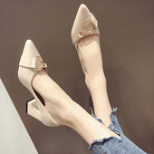 Γυναικεία μοντέρνα παπούτσια από οικολογικό δέρμα με χοντρό τακούνι