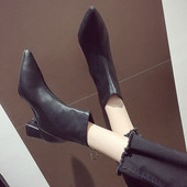 Női bőrcipő hegyes modell vastag sarkú télre is alkalmas