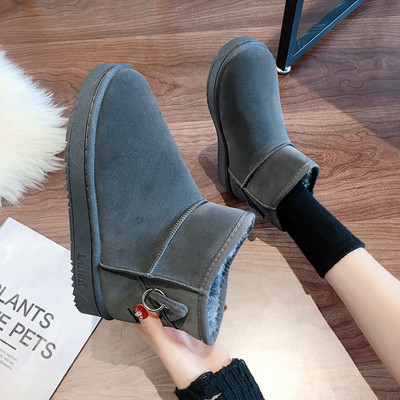 Γυναικείες χειμωνιάτικες μπότες με απαλή επένδυση και πολύχρωμα κεντήματα σε διάφορα χρώματα