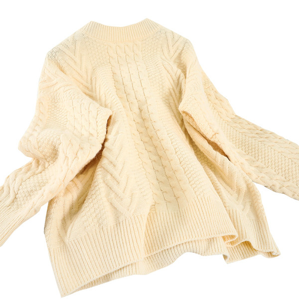 Pulover de dama modern cu decolteu oval si maneci lungi - model larg in mai multe culori