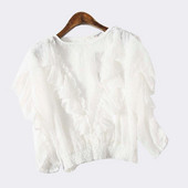 Bluză scurtă modernă din tul cu bucle și talie elastică în alb