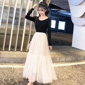 Μοντέρνο γυναικείο σετ  μπλουζάκι με δαντέλα με κορδέλα + φούστα Long Tulle