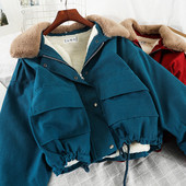 Geaca de dama scurta de zi cu zi cu puf si nasturi in cinci culori