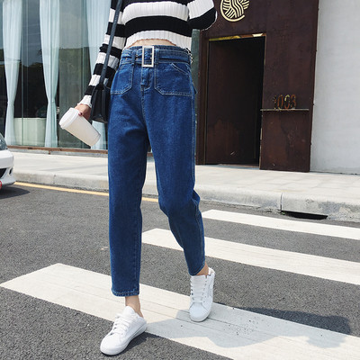 Γυναικεία τζιν με ψηλή μέση τσέπες και ζώνη σε μπλε χρώμα  - κλασικό μοντέλο