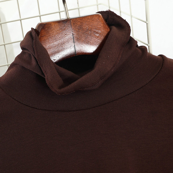 Rochie elegantă de damă cu mâneci lungi și tul în negru, maro și bej