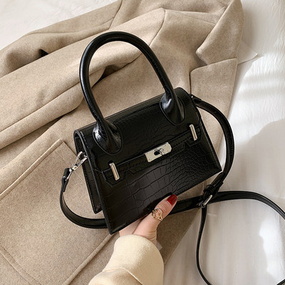 Geanta de dama moderna din piele ecologica cu doua manere in negru, rosu si maro