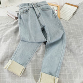 Γυναικεία casual μακρύ τζιν με υψηλή μέση και μαλακή επένδυση σε μπλε χρώμα