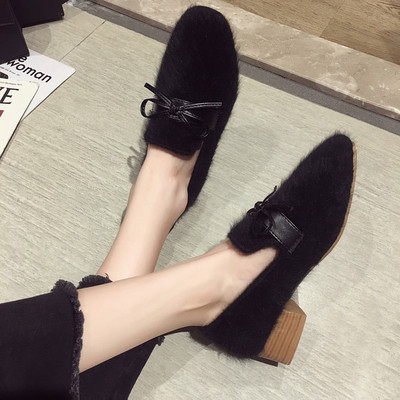 Női pehelycipő vastag sarkú bézs, szürke és fekete színben