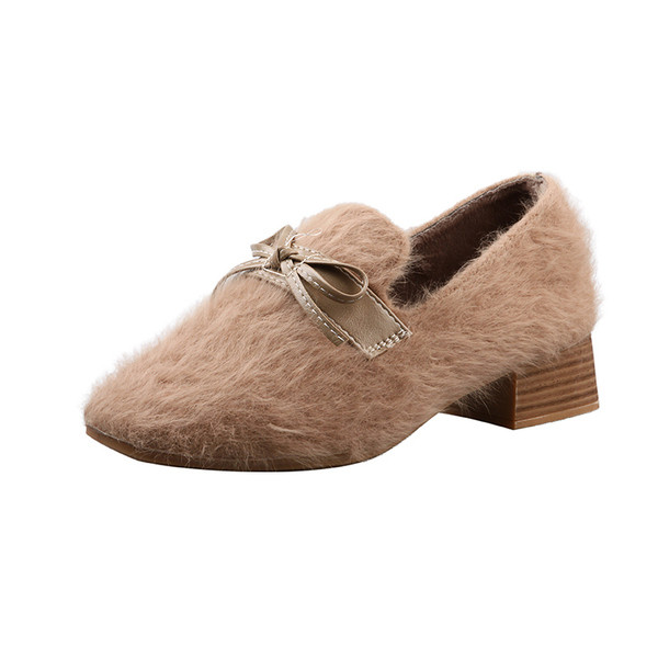 Női pehelycipő vastag sarkú bézs, szürke és fekete színben