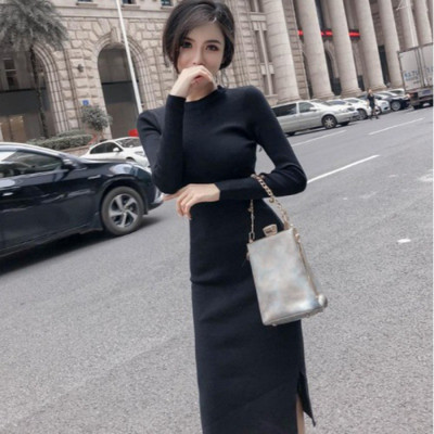 Rochie de dama cu decolteu rotund si slip model Slim in bej, gri si negru