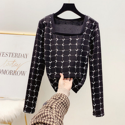 Női blúz négyzet alakú nyakkivágással, fehér és fekete színben