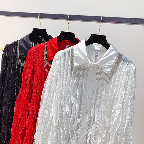 Cămașă de șifon de damă cu bucle și guler clasic cu franjuri în alb, negru și roșu