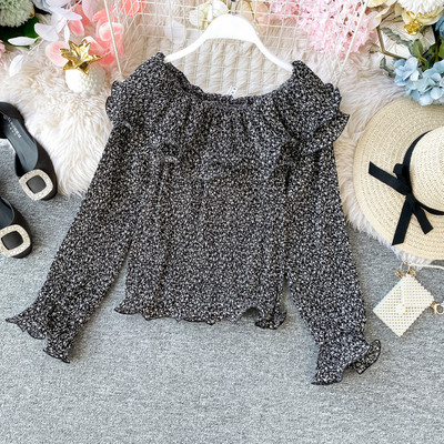 Bluză de damă modernă cu decolteu barcă și bucle în diferite culori