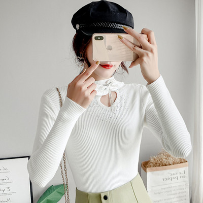 Pulover de dama cu pietre si panglica pe guler in albastru, alb, roz si negru