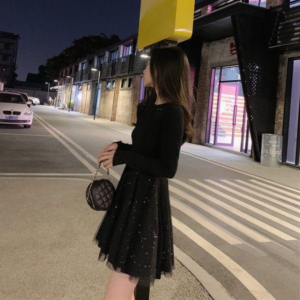 Νέο μοντέλο γυναικείο φόρεμα με στρογγυλη λαιμόκοψη σε μαύρο και μπεζ χρώμα