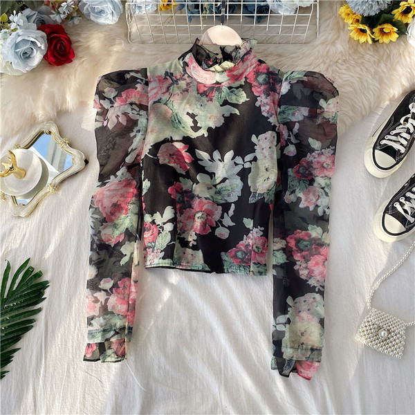 Μοντέρνο γυναικείο πουκάμισο σιφόν με μακρύ μανίκι με μαύρο χρώμα και floral πριντ