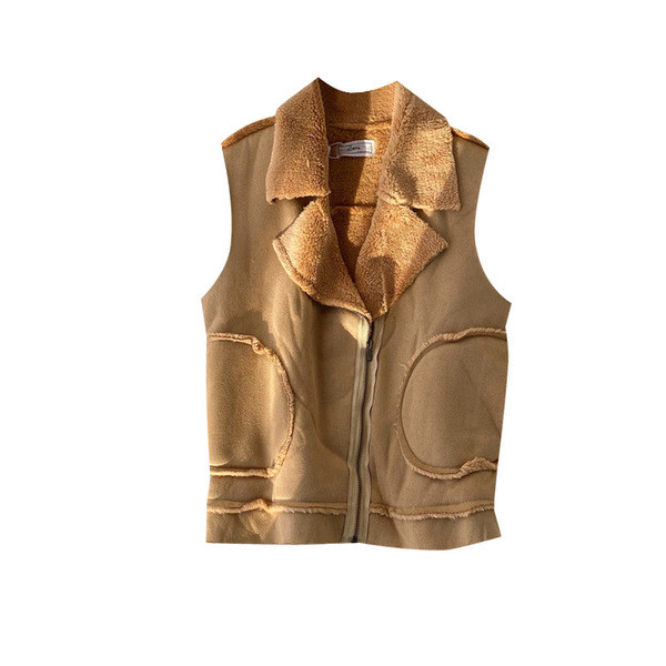 Μοντέρνο γυναικείο γιλέκο με φερμουάρ και τσέπες σε καφέ και μπεζ χρώμα