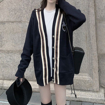 Vestă casual lungă cu decolteu în V și nasturi de culoare neagră