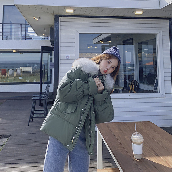 Geaca de iarna de dama cu fermoar si gluga in bej, roz, verde si negru