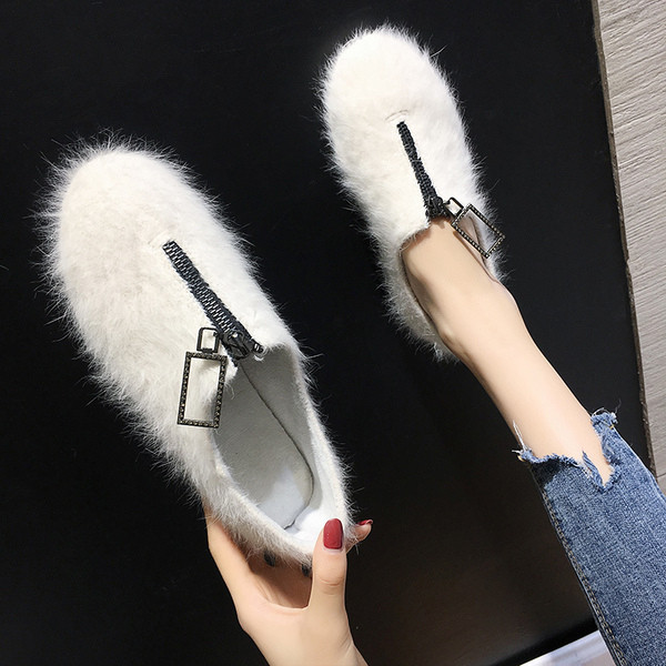 Női alkalmi pehelycipő lapos talppal és cipzárral fekete, bézs és fehér színben