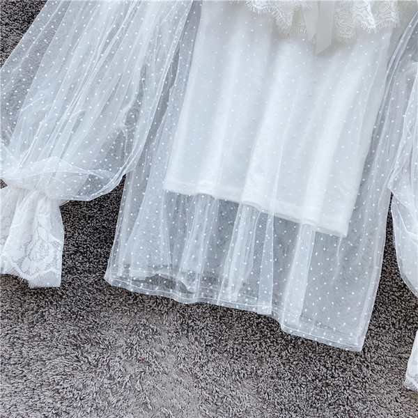 Modern női ing csipke és tüll ujjú fehér színben