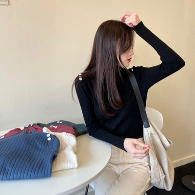 Γυναικείο φούτερ με κολάρο και κουμπιά σε άσπρο, πράσινο, μπλε, μαύρο και ροζ χρώμα