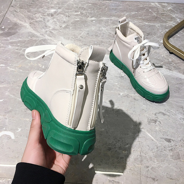 Γυναικεία αθλητικά casual αθλητικά παπούτσια με απαλή επένδυση και έγχρωμη  σόλα