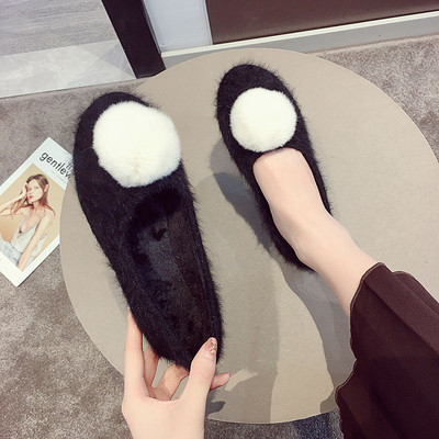 Χνουδωτά γυναικεία καθημερινά παπούτσια  με επίπεδη σόλα σε ροζ, άσπρο, μαύρο και μπεζ χρώμα